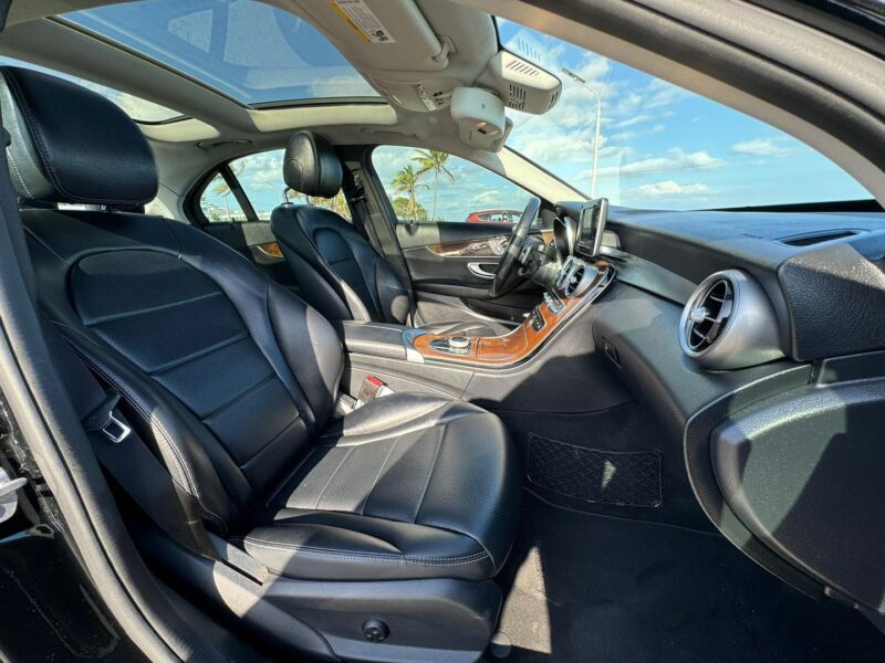 2017 MERCEDES BENZ C300 PANORAMIC.