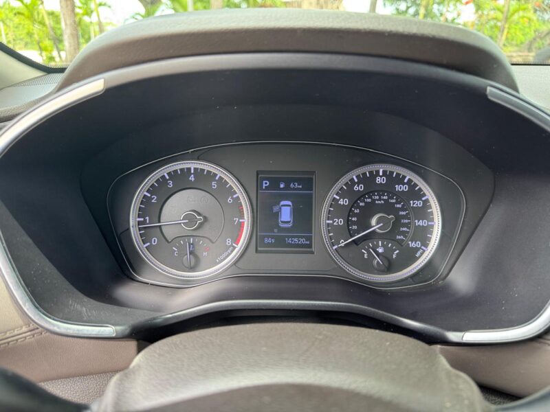 Hyundai Santa Fe SE 2019